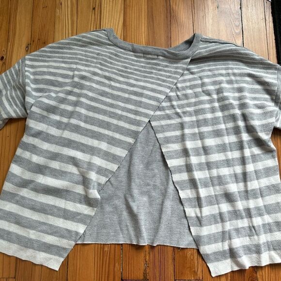 SPLENDID Open Back Sweater - Picture 4 of 4